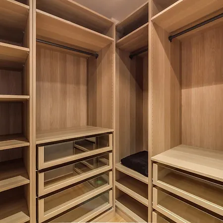 Amavi Mostecka Apartments *